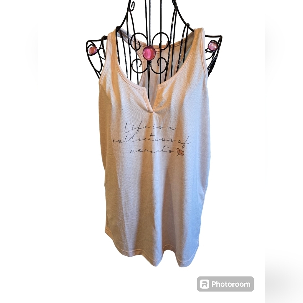 NWT La Vie en Rose Pajamas Top - Picture 3 of 8